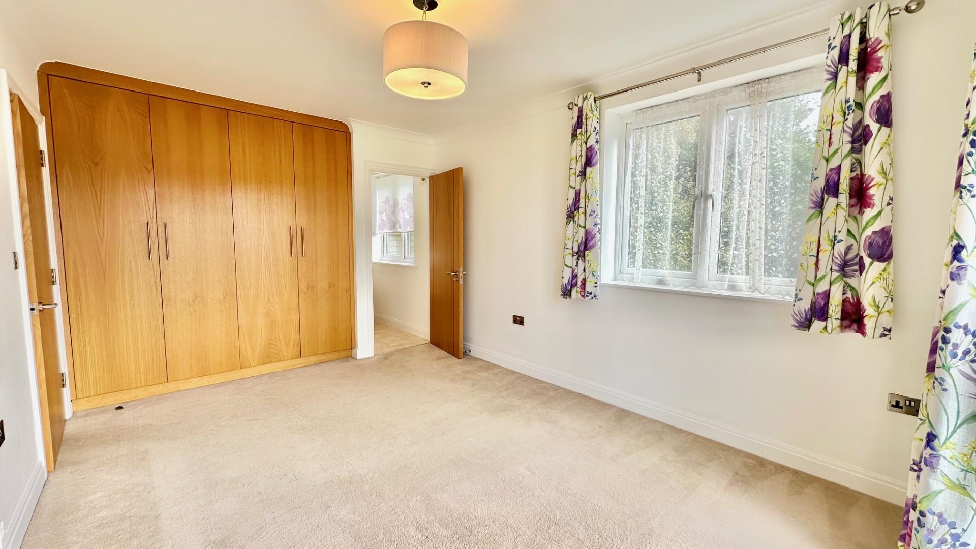 2 Tilekiln Lane, Hastings